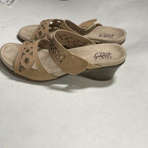 Puresole Artesia Leather Slide Shoes , Stone, Size 10 Med